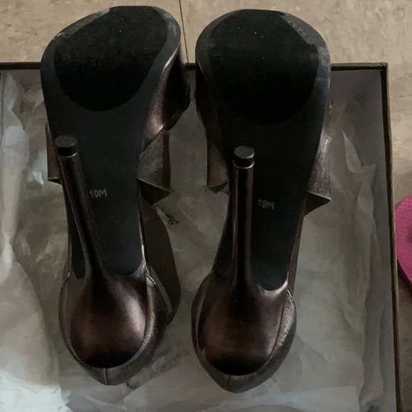 Brand New Super Sexy Bandage Style Open Toe Heels - Picture 2 of 2